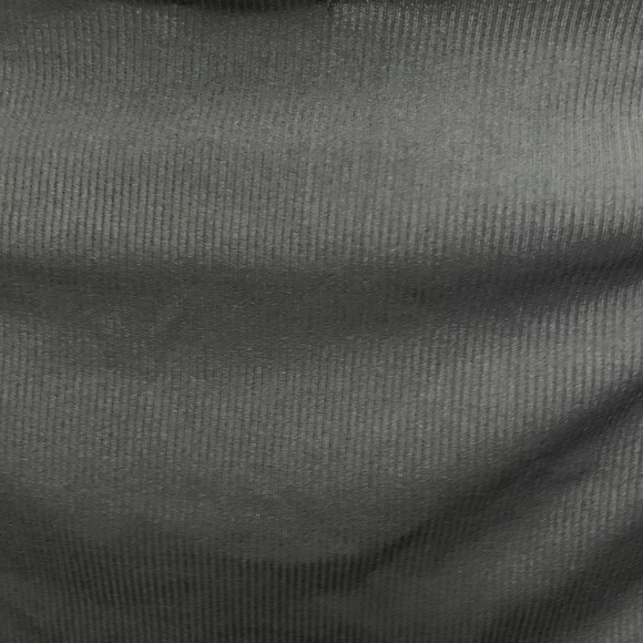 PrettyLittleThing | Plunge Neck Rib Top - Picture 6 of 7